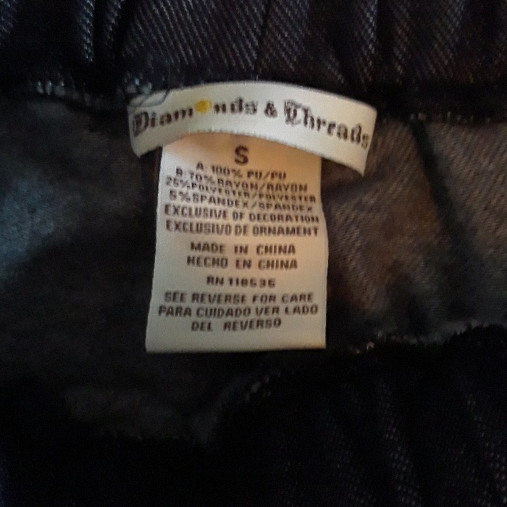 Track pants - Picture 3 of 3
